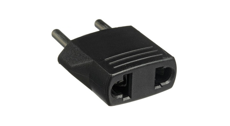 دوشاخه تبدیل برق مدل دو به دو